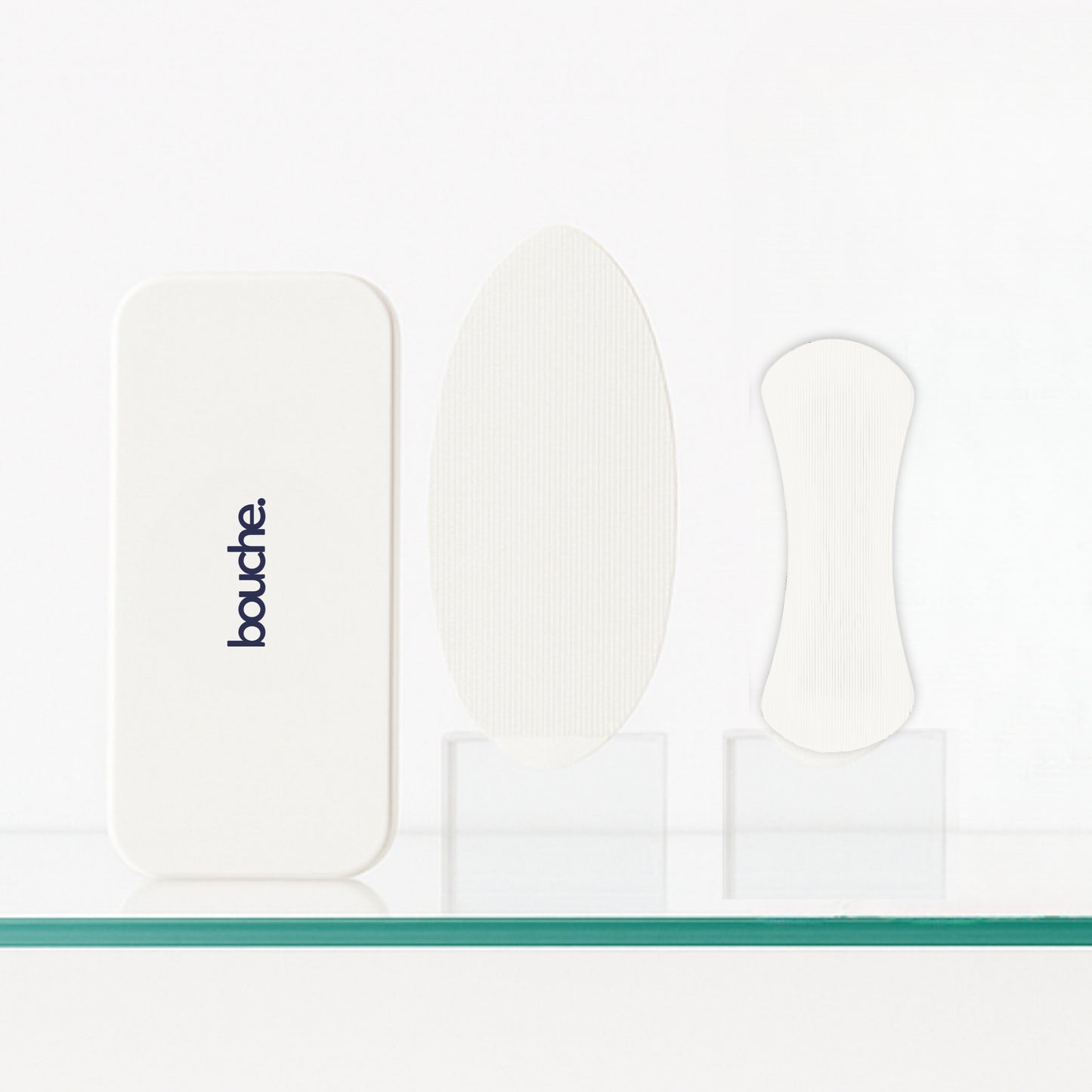 mouth tape nasals strip and carrying case bouche. product photos