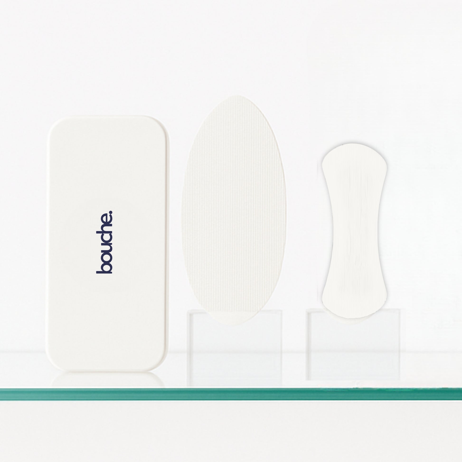 mouth tape nasals strip and carrying case bouche. product photos
