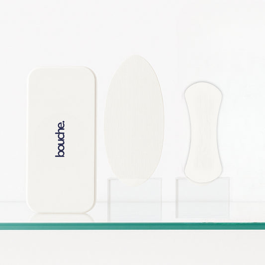 mouth tape nasals strip and carrying case bouche. product photos
